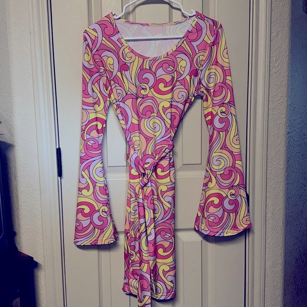 60’s or 70’s GoGo dress costume - Picture 2 of 3